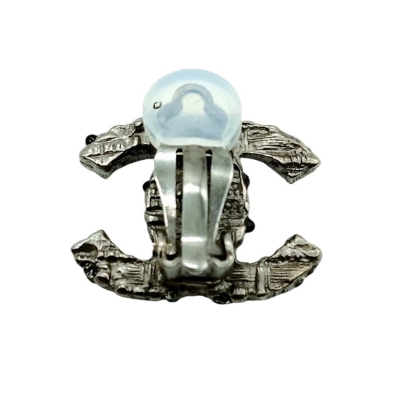 Authentic Chanel Clip Earrings + Dust Bag + Box - Picture 4 of 6